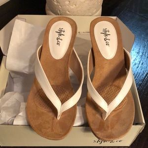 STYLE & CO WHITE WEDGES